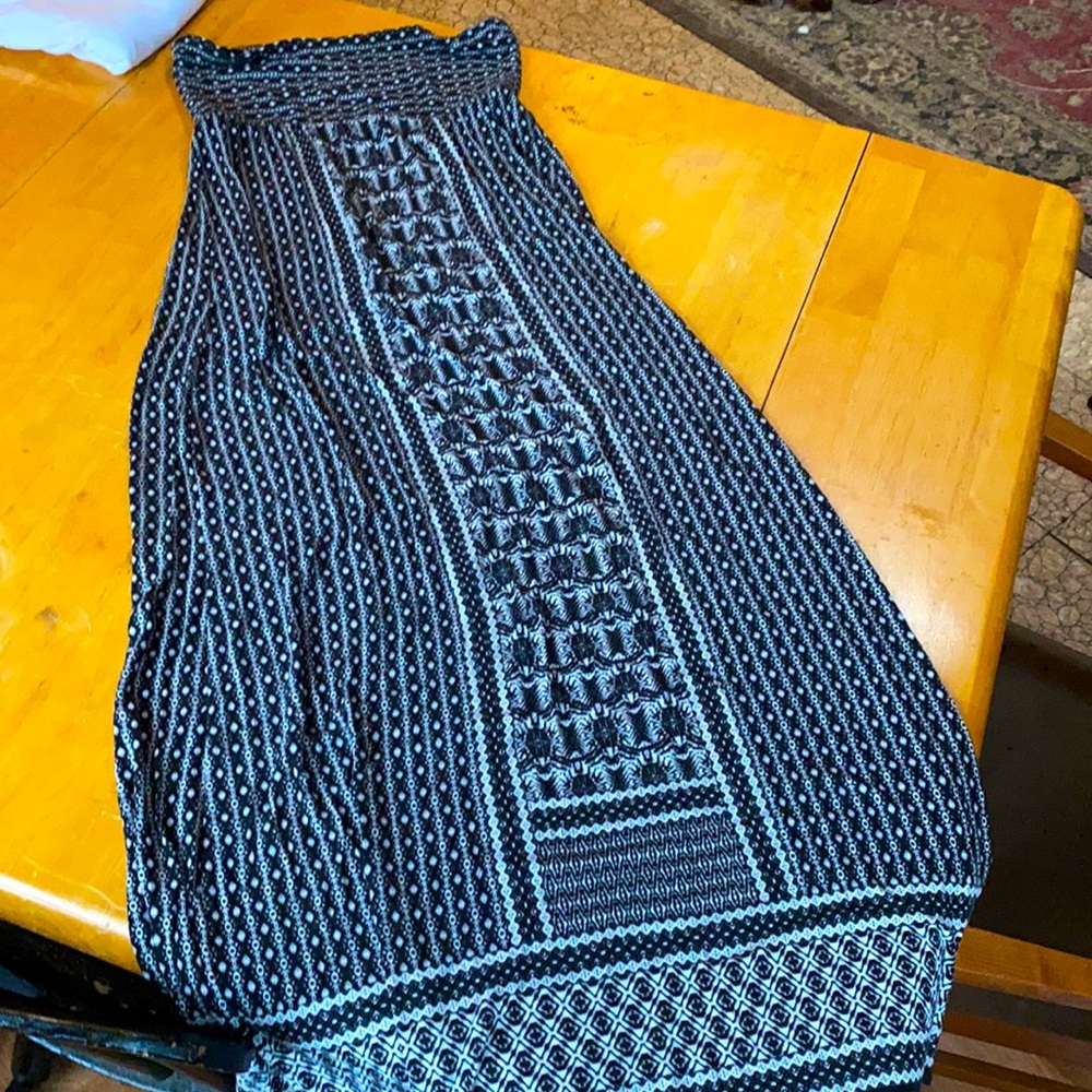 Max studio dress, maxi skirt